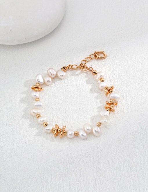 Irregular natural pearl bracelet